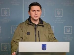 «Дайте слово пацана!»: Подоляк обещал завершить СВО в 2023 году, насмешив украинцев