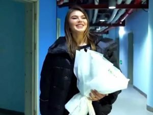 Алина Кабаева покинула Россию: спортсменку засняли в Китае