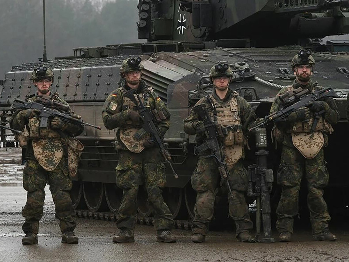 Армия Бундесвера. Бундесвер ФРГ. Форма армии Бундесвера 2020. Немецкая армия Бундесвер. Германия готова к войне