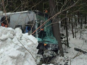 Авария с автобусом детская хоккейная команда