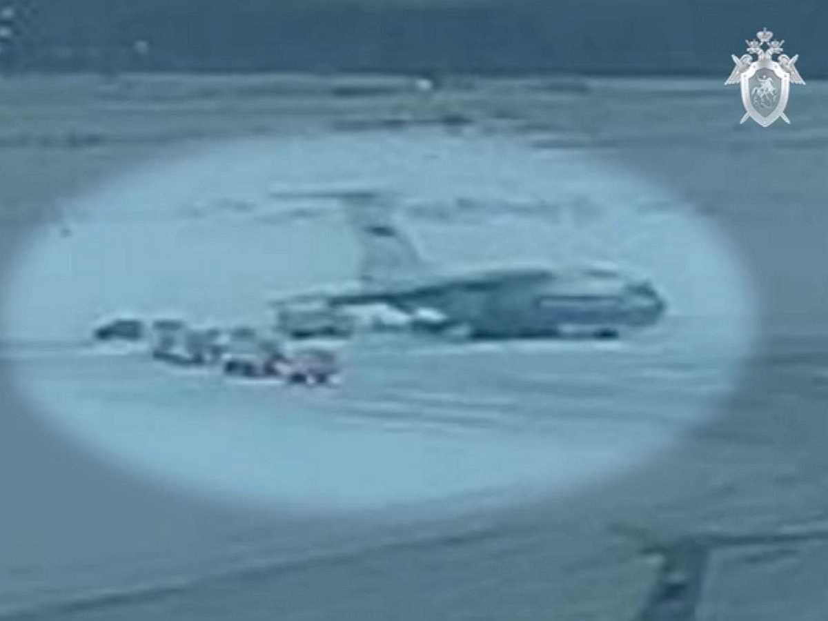 Опубликованы кадры посадки военнопленных ВСУ в самолет Ил-76