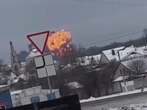 Военный самолет Ил-76