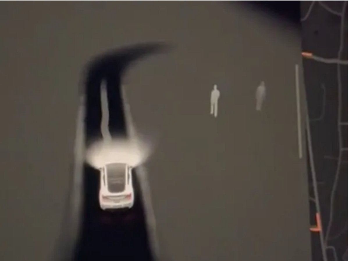 Датчики Tesla обнаружили призраков рядом с кладбищем