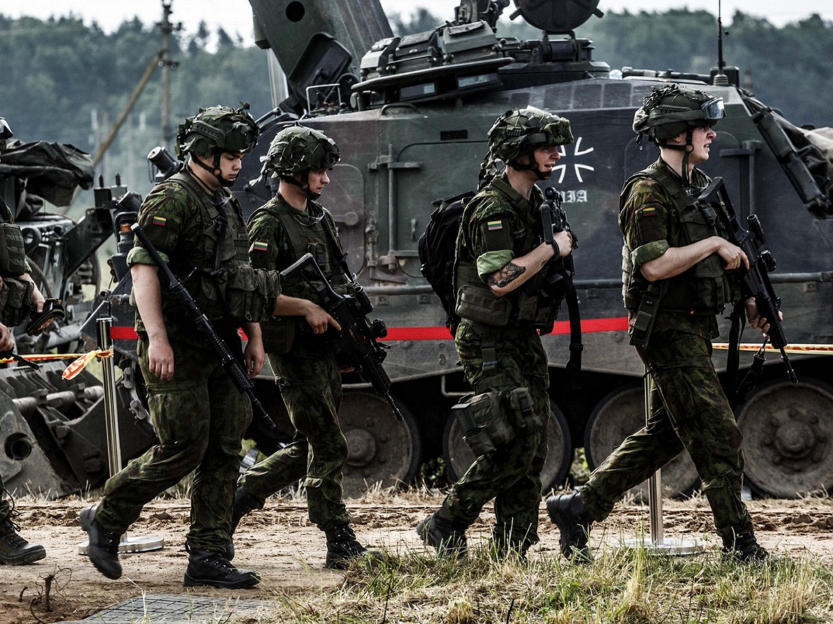 НАТО отработает начало Третьей мировой войны на крупнейших военных учениях
