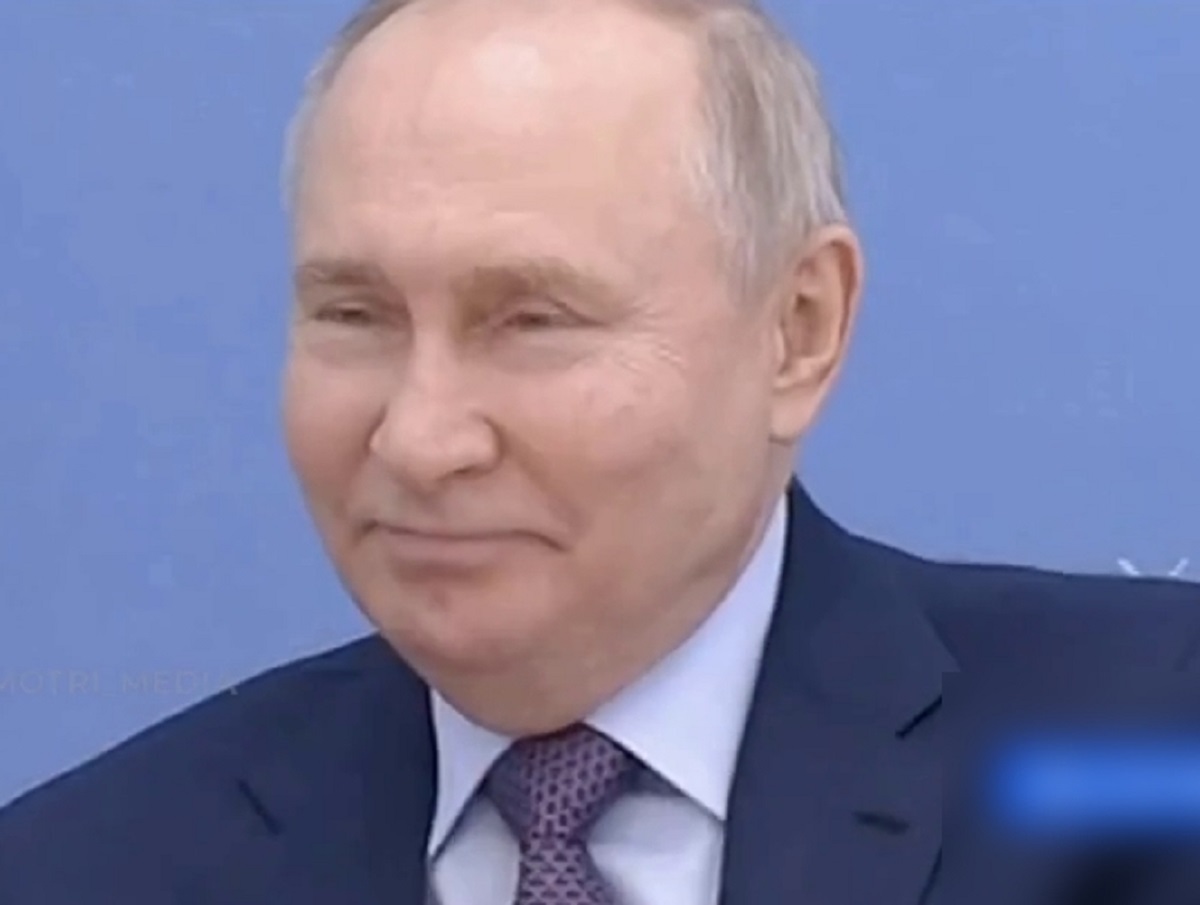«Бум и цены полетели»: Путин объяснил, почему яйца подорожали
