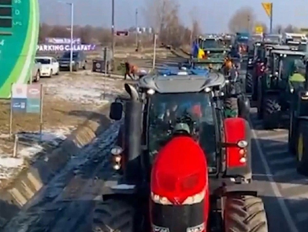 Румынские фермеры заблокировали для украинцев проезд через КПП