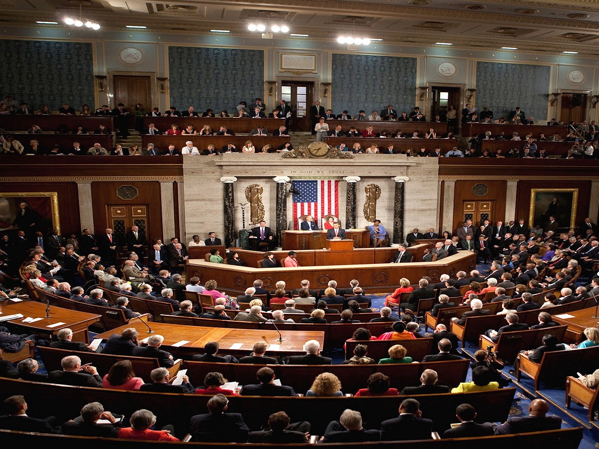 Сената США поддержал законопроект о передаче активов РФ Украине