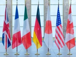 Bloomerg: G7 готовит сразу два удара по России