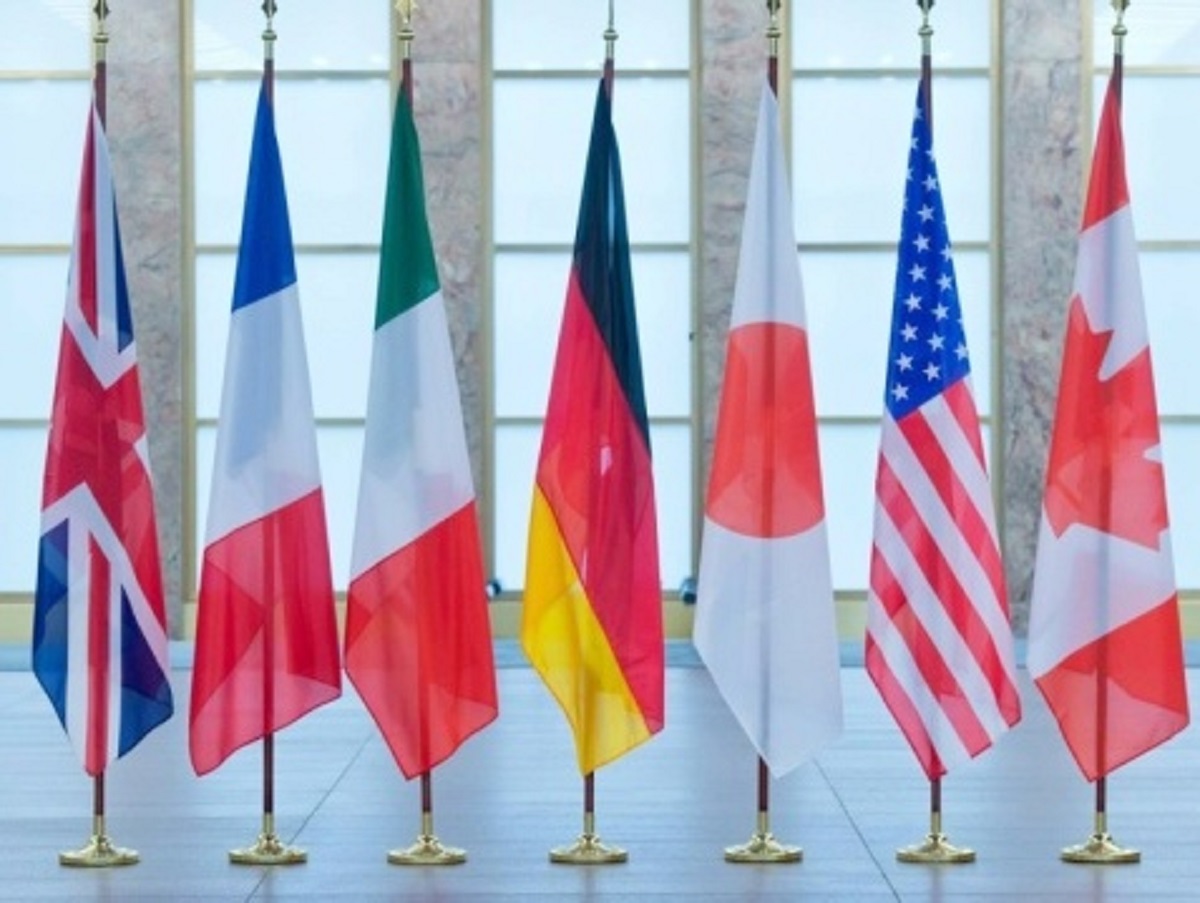 Bloomerg: G7 готовит сразу два удара по России
