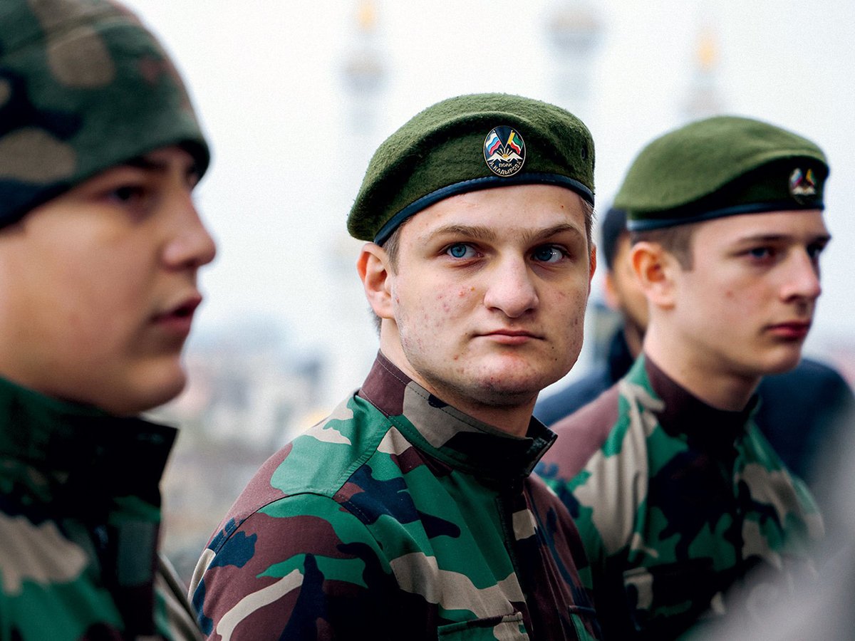 Старший сын Рамзана Кадырова стал министром в 18 лет - TOPNews.RU