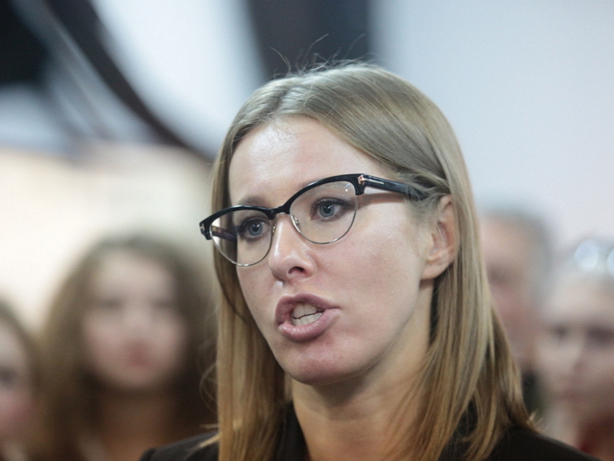 НТВ предложил Собчак принести в суд документы о наличии чести и достоинства в ответ на ее иск