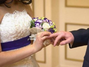 Башкирский депутат предложил разрешать браки только при генетической совместимости