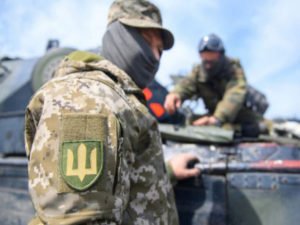 В Латвии разразился скандал из-за комикса с солдатами ВСУ в виде свиней 2