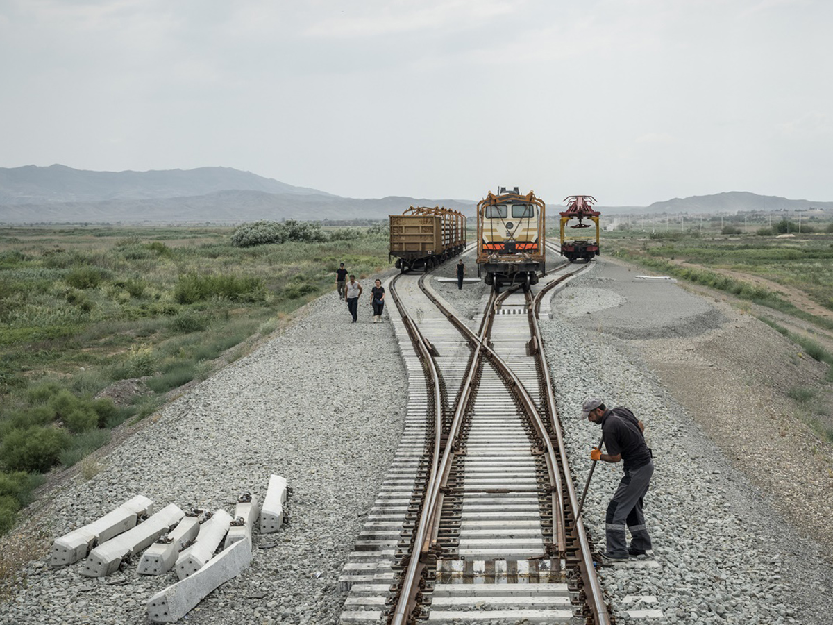 NYT: Новая железная дорога «Север — Юг» похоронит все западные санкции для РФ