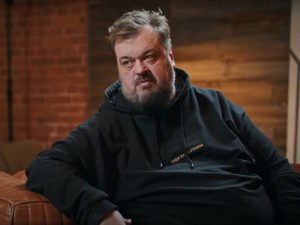 Василий Уткин