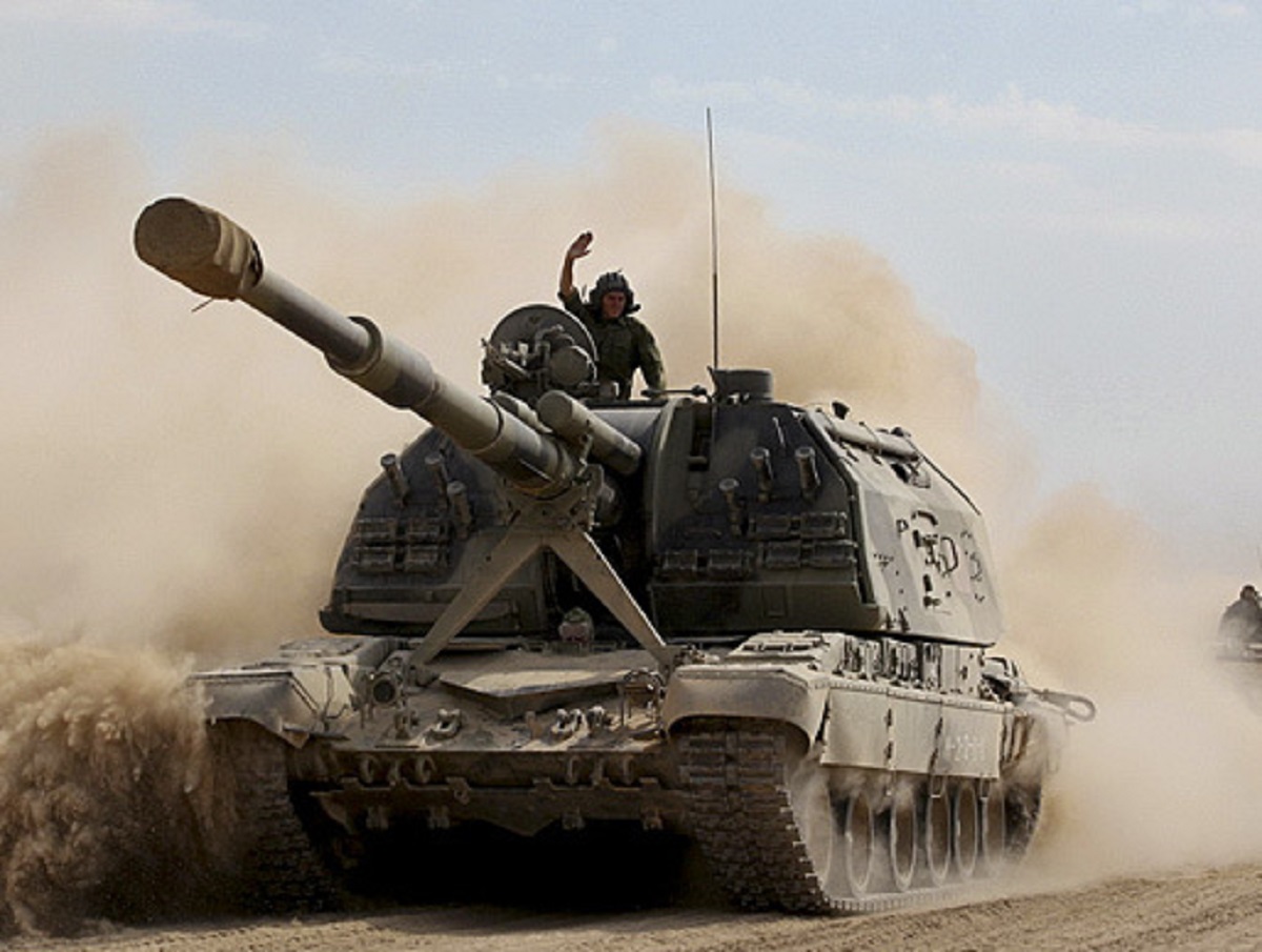 The Wall Street Journal: Россия поразила Запад производством танков, ракет и снарядов
