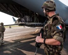 Эксперт: Франция не победит Россию даже после отправки войск на Украину