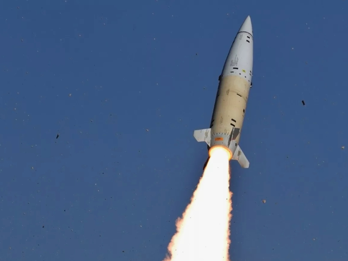 США готовы передать ВСУ ракеты ATACAMS: СМИ показали, до каких городов РФ они смогут долететь