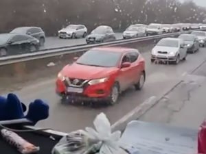 Уезжают Харьков