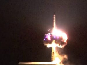 В России успешно провели испытательный запуск межконтинентальной баллистической ракеты 
