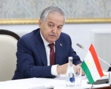 Глава МИД Таджикистана: таджикам массово отказывают во въезде в Россию