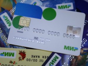 В Казахстане и Киргизии приостановят обслуживание карт «Мир»