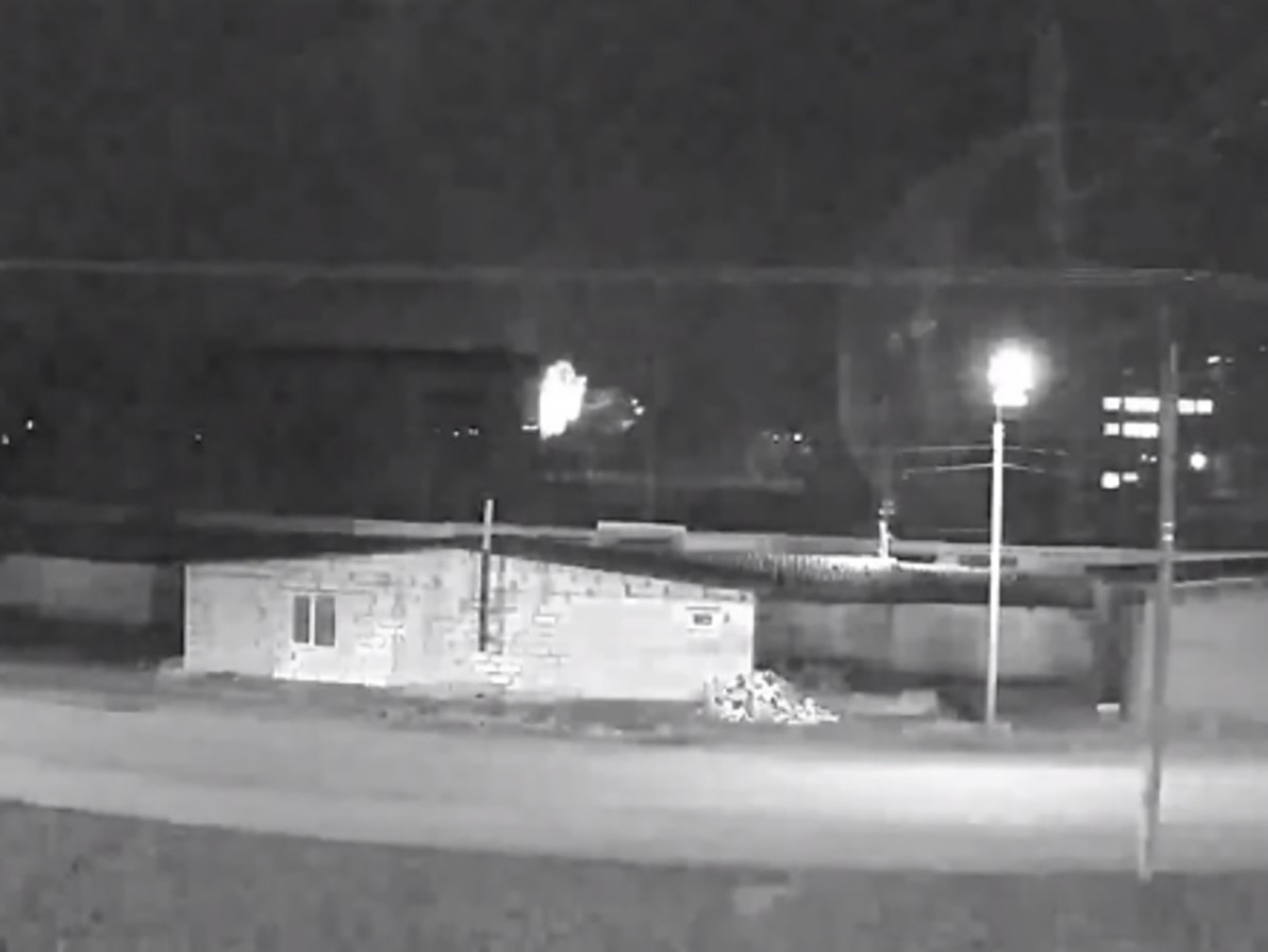 Опубликовано видео предполагаемой атаки по центру подготовки летчиков под Воронежем