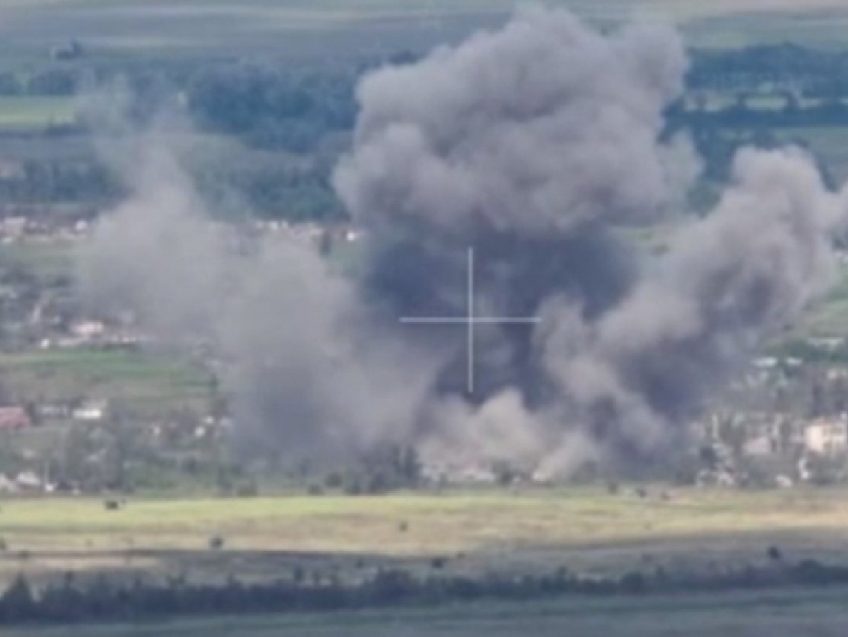 ВС РФ ударили в районе аэродрома в Хмельницкой области, куда должны прибыть F-16