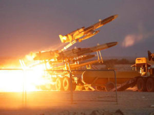 Иран заявил о запуске десятков беспилотников и ракет по Израилю