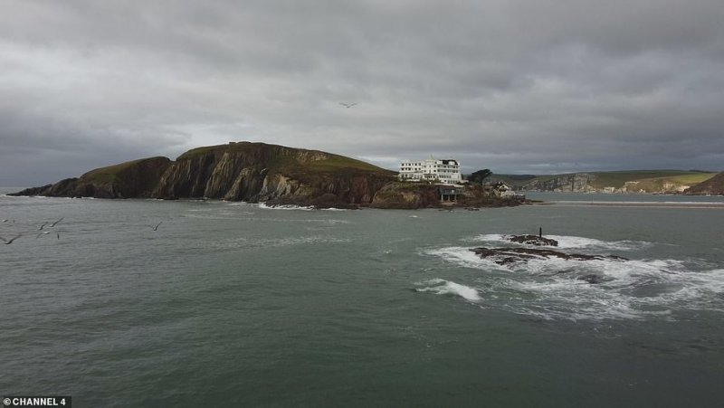  Тайни хотели по света: бункери, дирижабли и леговища 