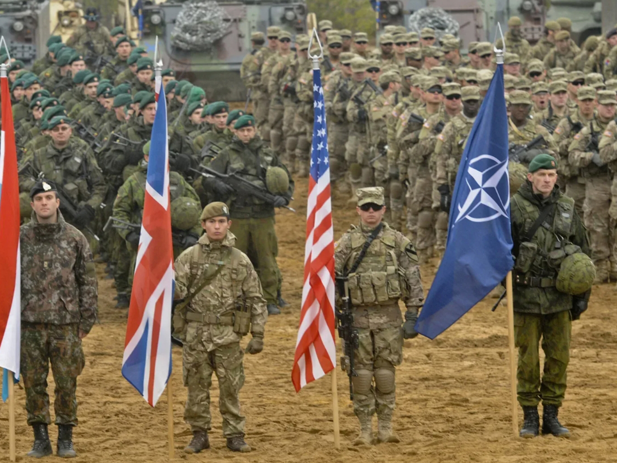 Столтенберг заявил, что НАТО не намерено вводить войска на Украину: новости СВО на утро 10 мая1