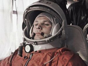 NASA назвало первым человеком в космосе американца, забыв про Гагарина