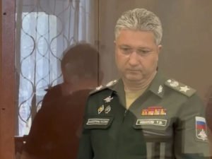 Тимур Иванов