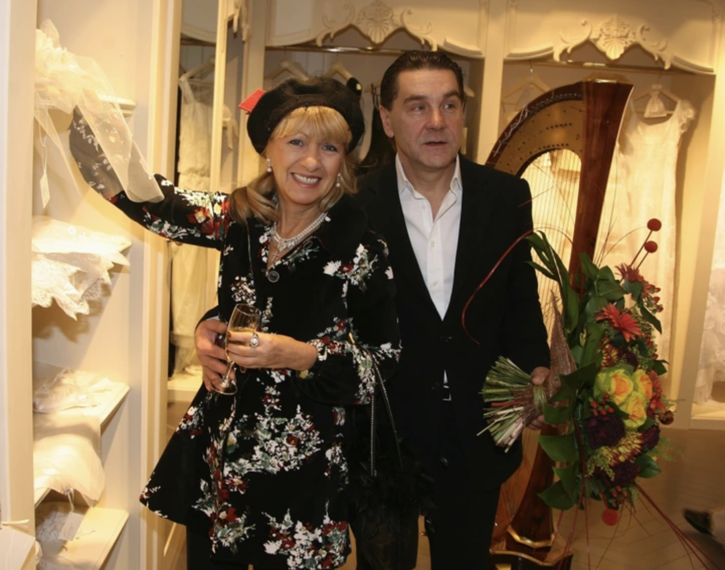 Звездные пары, разница в возрасте у которых измеряется десятилетиями