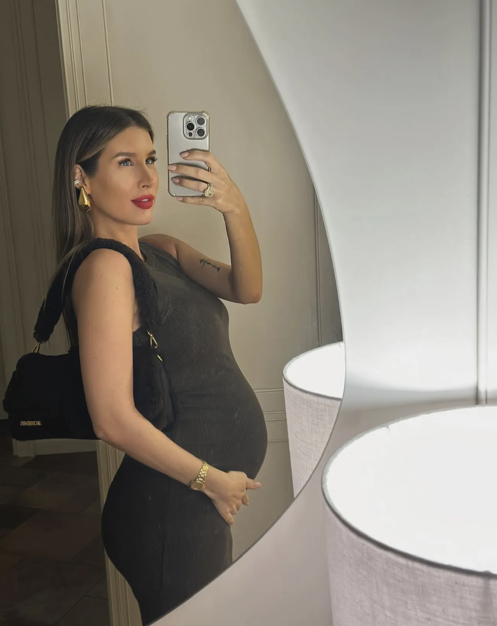 Беременные российские звезды, которые решили не прятать свой живот