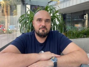 Как мастер по ресницам меняет представление о объеме