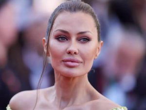 Настасья Самбурская вынуждена оправдываться за глупую шутку о свадьбе 