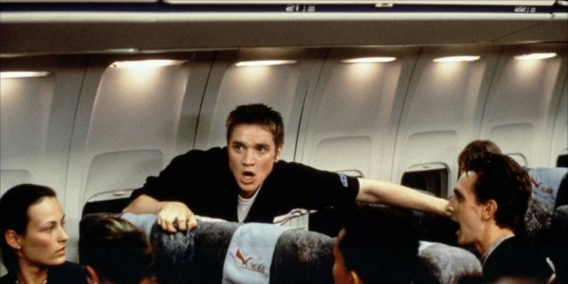 25 жутких закулисных фактов об известных фильмах