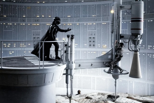 Удивительные фотографии со съемок культовых фильмов XX века