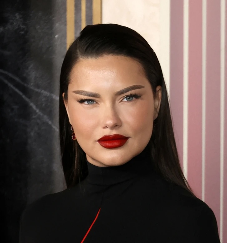 Самые красивые женщины мира 2024 года по мнению обычных людей