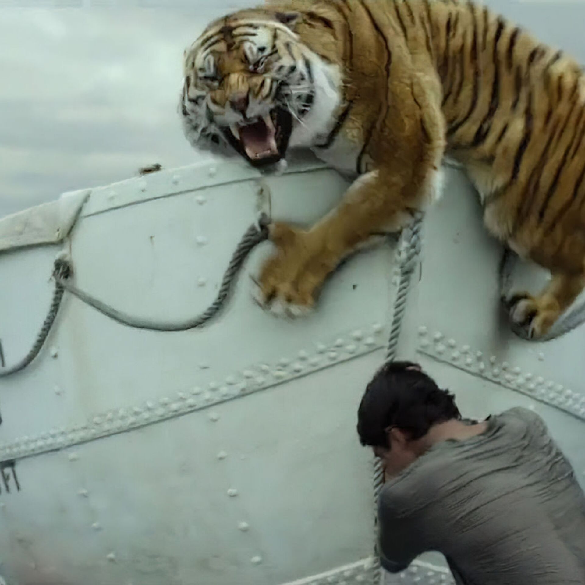 25 жутких закулисных фактов об известных фильмах