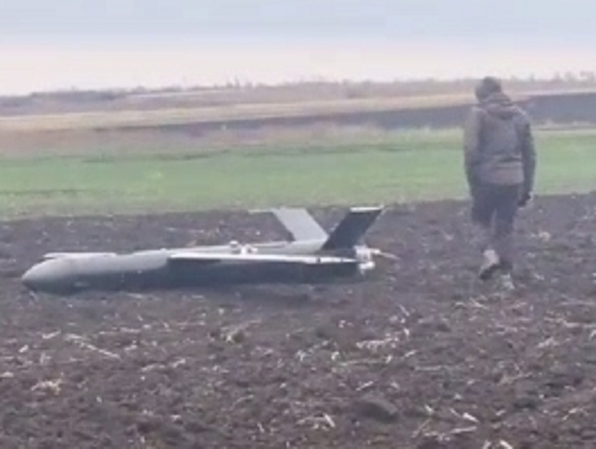 Видео со сбитым первым дроном-ракетой ВСУ «Пекло» опубликовали в Сети