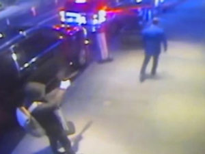 На месте убийства главного страховщика в США нашли гильзы с тремя словами