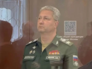 Тимур Иванов