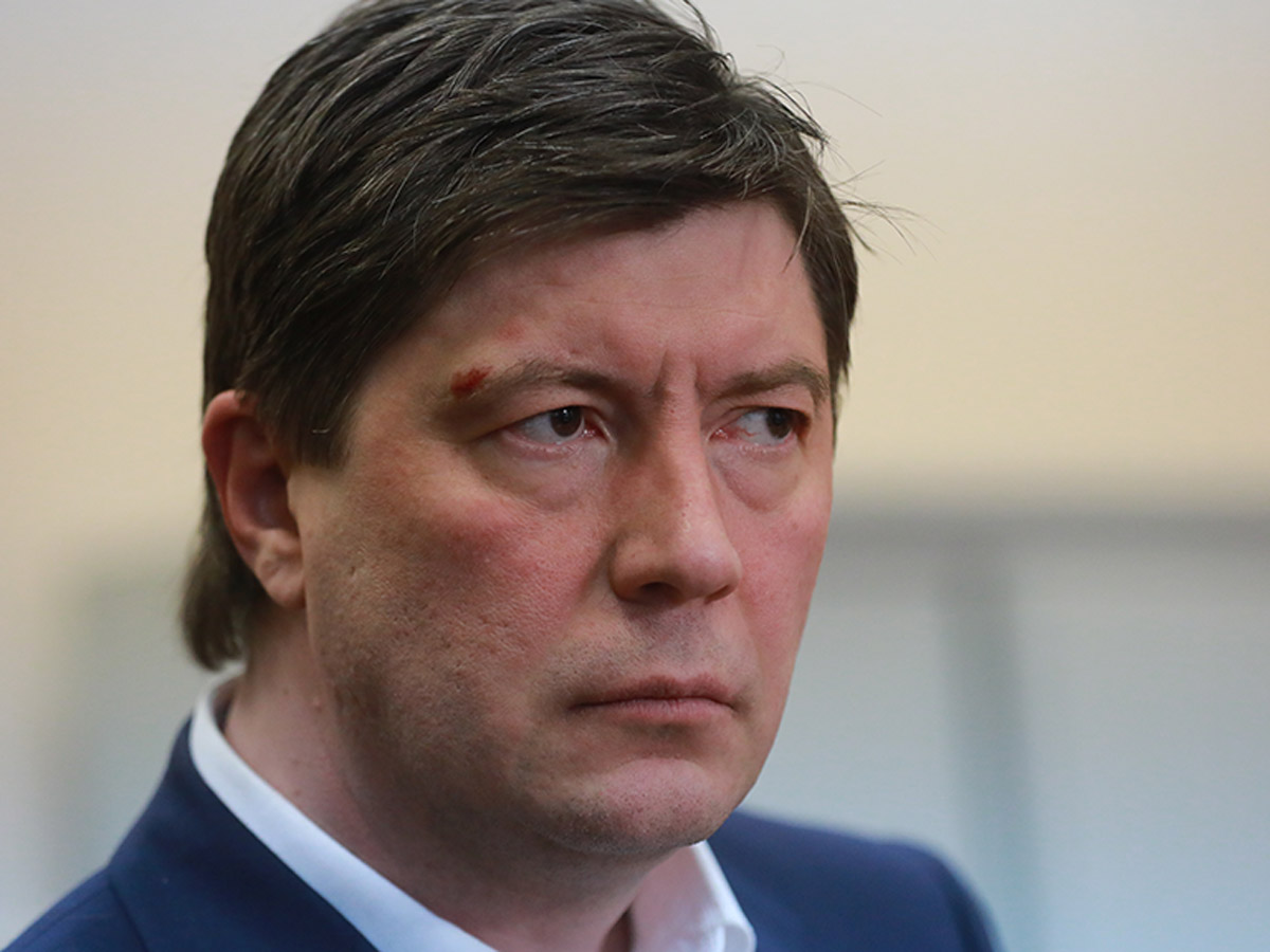 Банкир алексей хотин