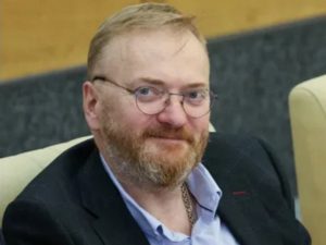 Милонова оштрафовали на 150 тысяч рублей в пользу матери погибшего бойца СВО