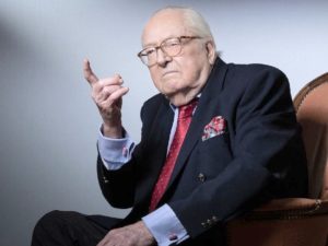 Во Франции умер основатель партии «Национальный фронт» Жан-Мари Ле Пен