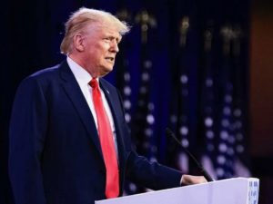 Трамп раскрыл срок выхода США из переговоров, угрожая Киеву потерей страны