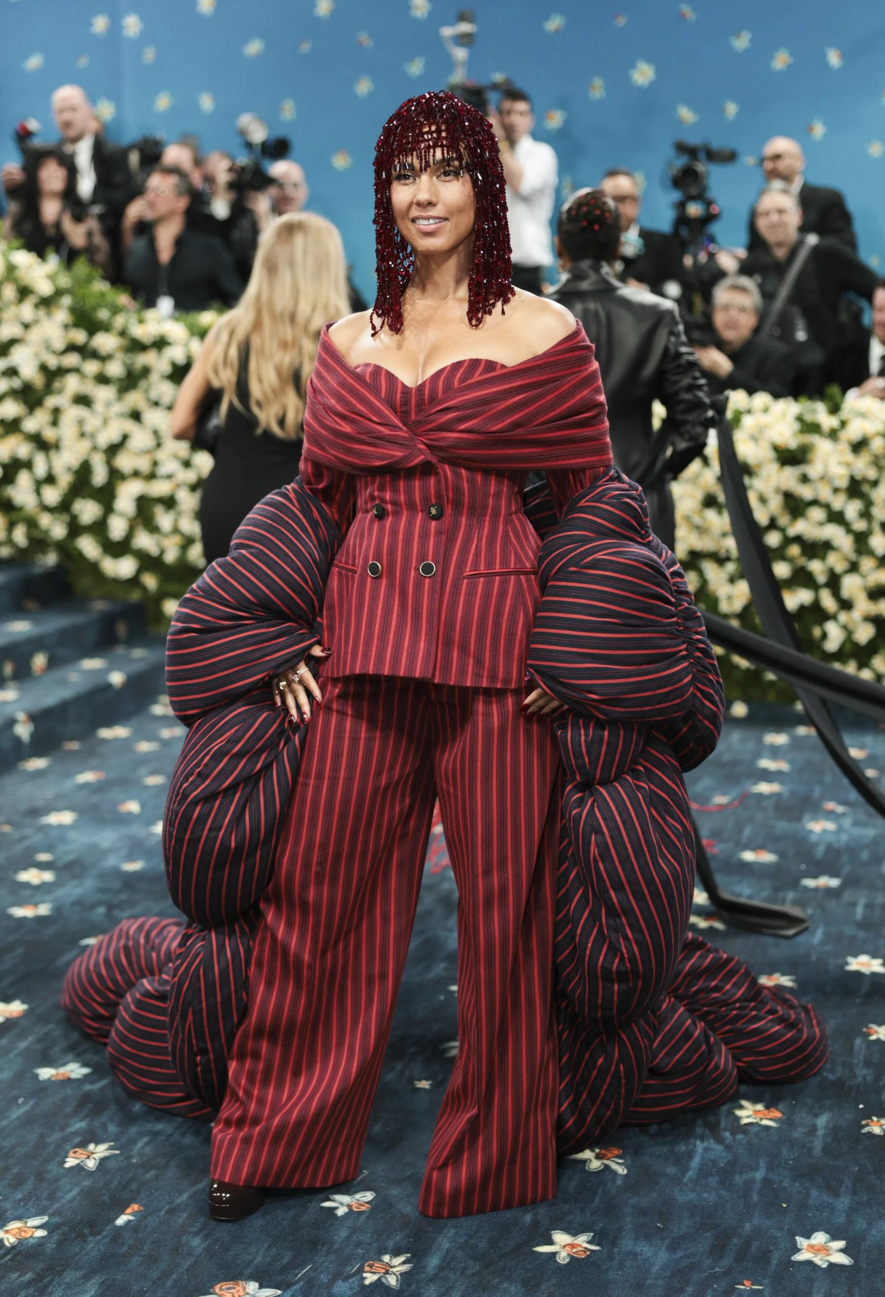 Met Gala 2025: чем удивили мир звезды Голливуда в этот раз?