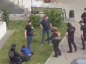 В Москве задержаны грабители, забравшие у курьера чемодан с 127 млн рублей